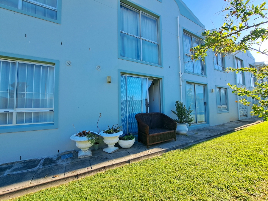 1 Bedroom Property for Sale in Strand North Western Cape